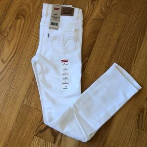 NWT Girls size 8 white Levi Jeans